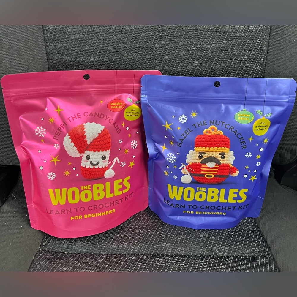 Limited edition, Pepe and Hazel Wobbles Kit